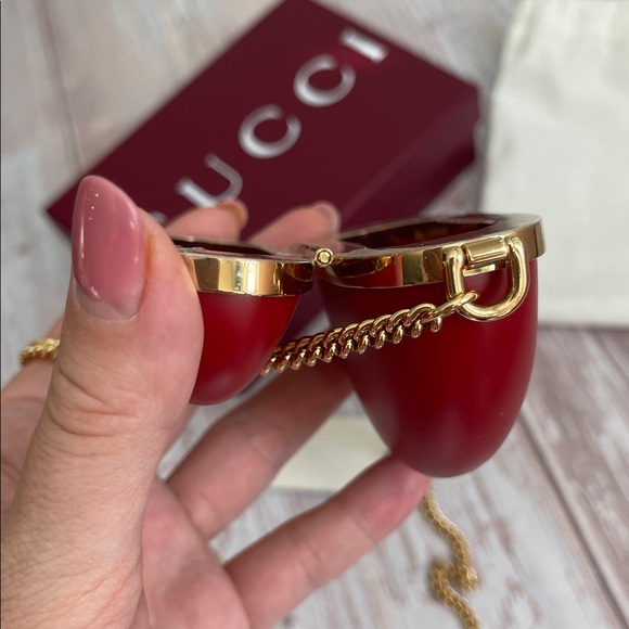 $980 New GUCCI Mini Bag red heart gold GG logo airpod case coin purse LIMITED - Picture 9 of 14